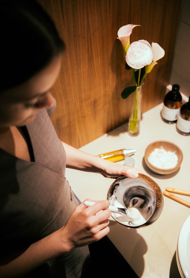 Our spa therapists in Bath work with luxurious holistic brands to rejuvenate your body & mind.